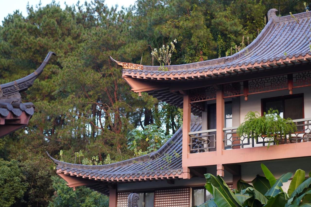 Guilin Yi Characteristic Hotel Coltd المظهر الخارجي الصورة