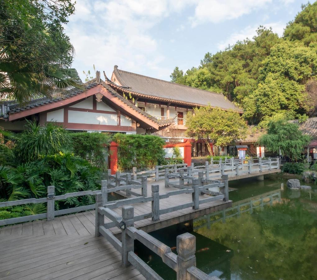 Guilin Yi Characteristic Hotel Coltd المظهر الخارجي الصورة