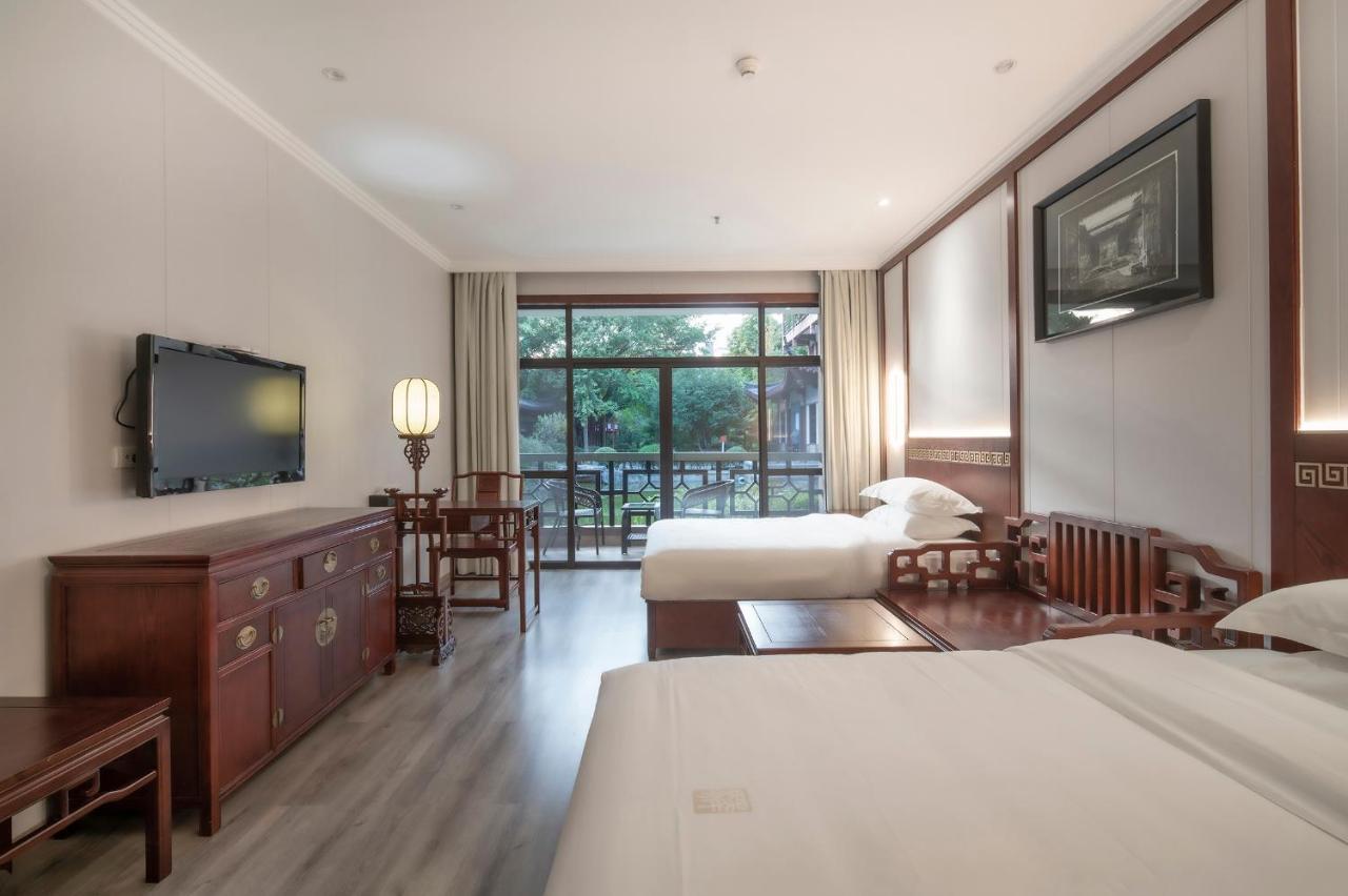 Guilin Yi Characteristic Hotel Coltd المظهر الخارجي الصورة
