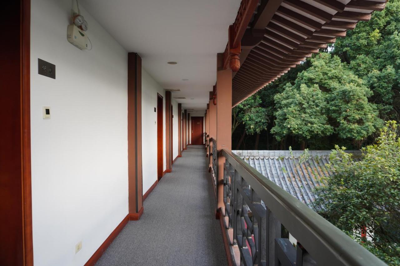 Guilin Yi Characteristic Hotel Coltd المظهر الخارجي الصورة