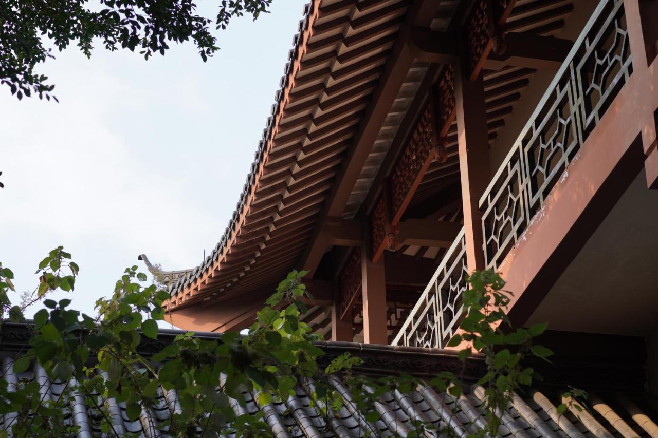 Guilin Yi Characteristic Hotel Coltd المظهر الخارجي الصورة