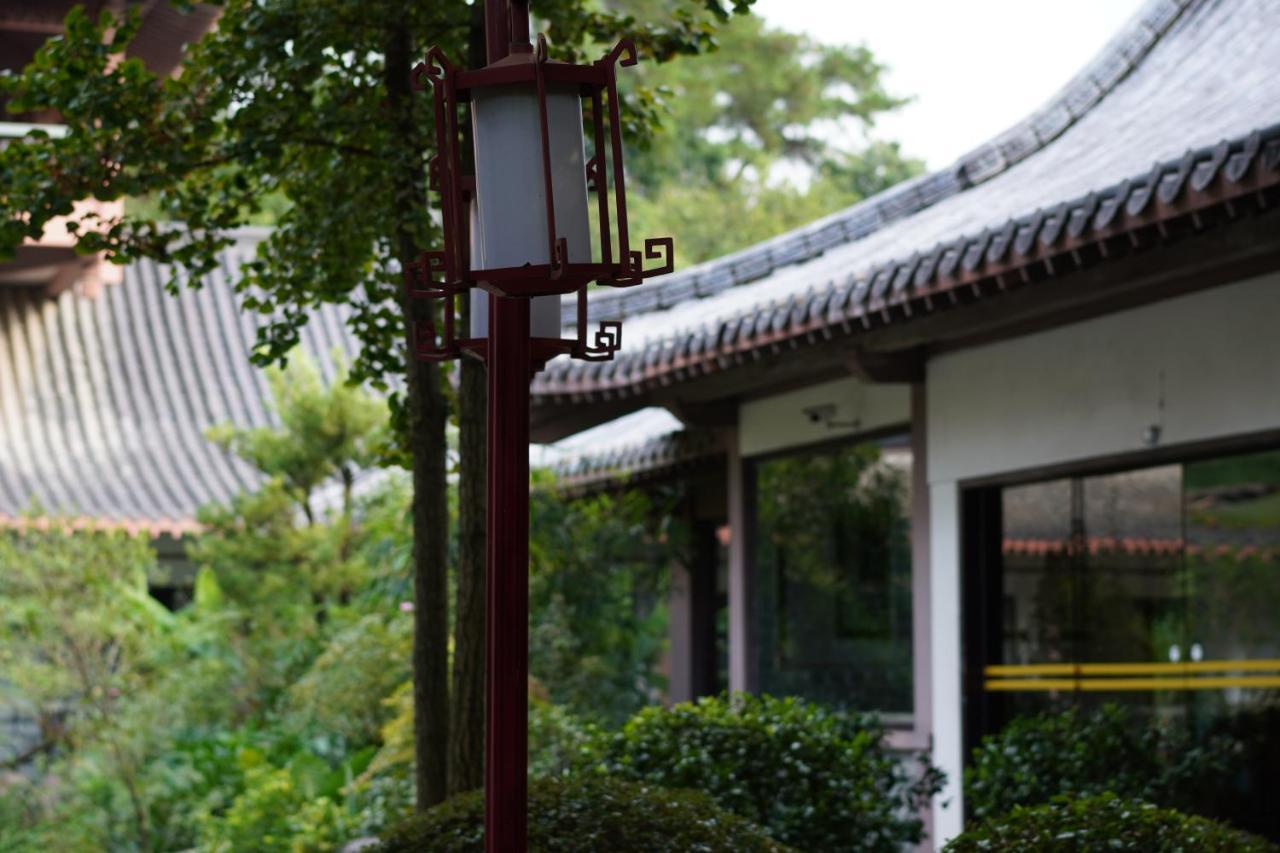 Guilin Yi Characteristic Hotel Coltd المظهر الخارجي الصورة