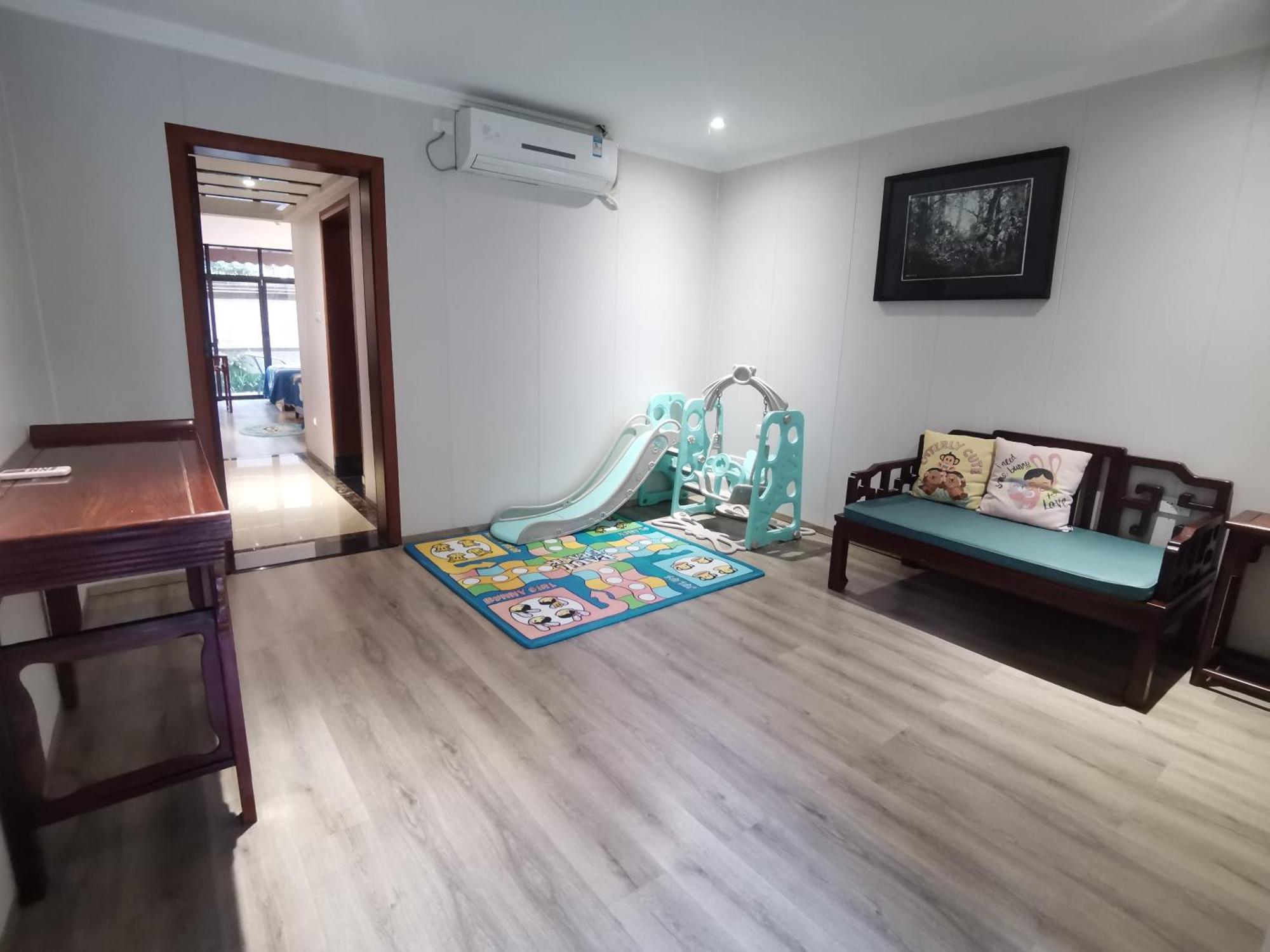 Guilin Yi Characteristic Hotel Coltd المظهر الخارجي الصورة